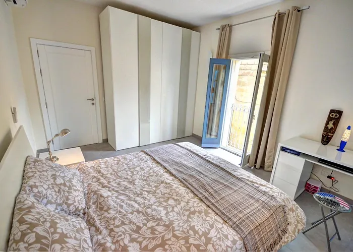 Valletta Central Apartment